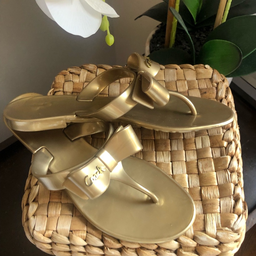 Coach Gold Bow Thong Sandals
